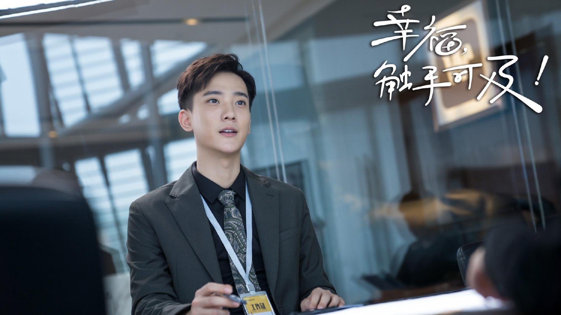 开云中国大陆-万乐天冲线瞬间点燃现场氛围，万乐天启蒙教练是谁