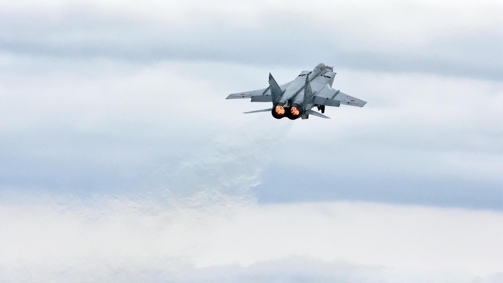 开云网页版-乌拉圭女篮在南美锦标赛中表现优异，体育事业不断发展，乌拉圭女子篮球联赛